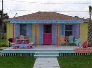 218 3rd Ave S, Kure Beach, NC 28449
