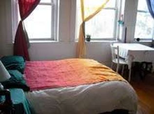 28 Park Vale Ave #9I, Allston, MA 02134