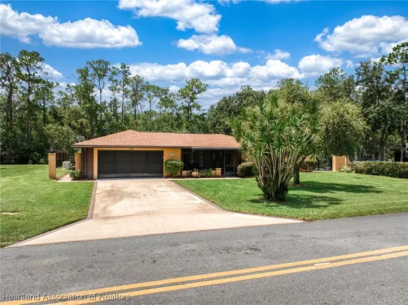 245 Lake Drive Blvd, Sebring, FL 33875