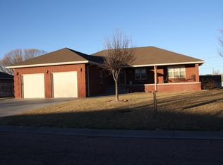 507 S Jayhawk Ave, Hugoton, KS 67951