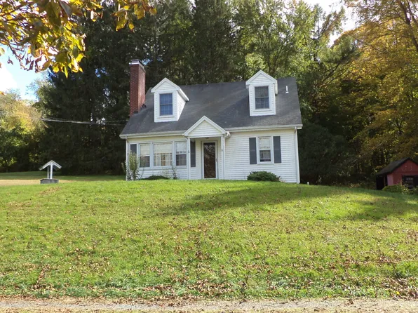 280 Newtown Turnpike, Redding, CT 06896