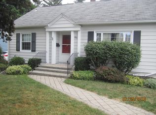 108 Clover Rd, Syracuse, NY 13219