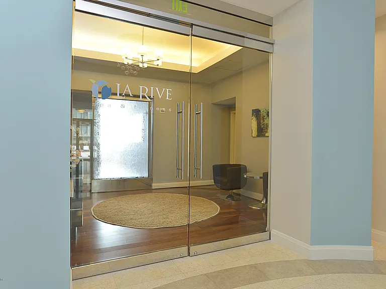 1431 Riverplace Blvd #2503 — Photo 12