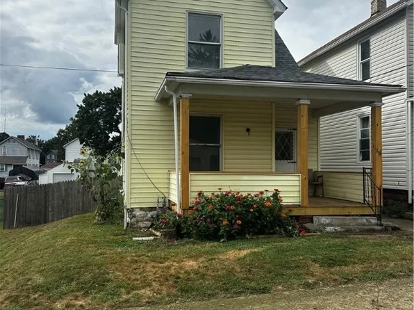 819 Addis St, New Castle, PA 16101