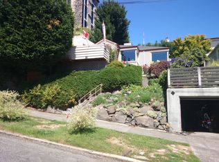 164 Aloha St, Seattle, WA 98109