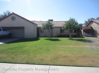 712 Monica St, Bakersfield, CA 93306