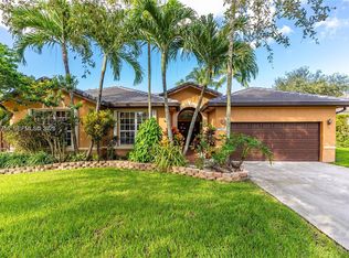 15875 SW 149th Ln, Miami, FL 33196