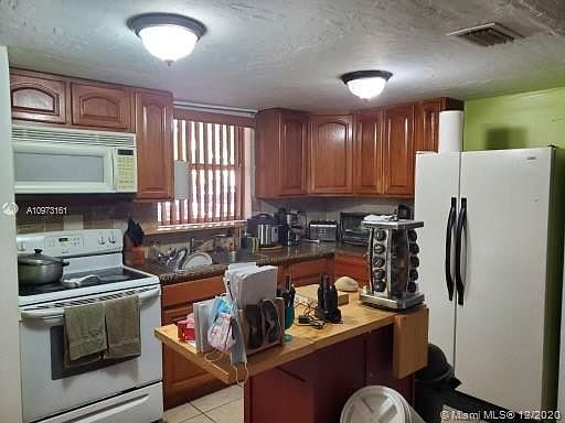 1st image of 9371 Fontainebleau Blvd APT I118