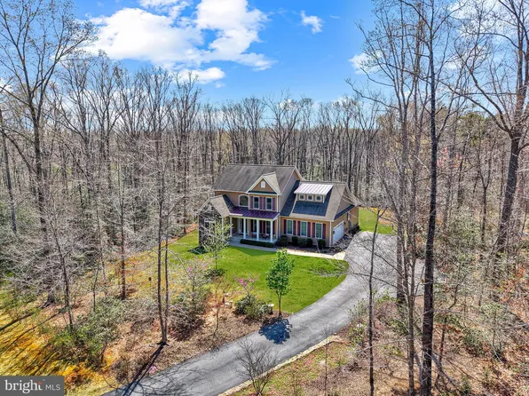 7022 Barclay Dr, Fredericksburg, VA 22407