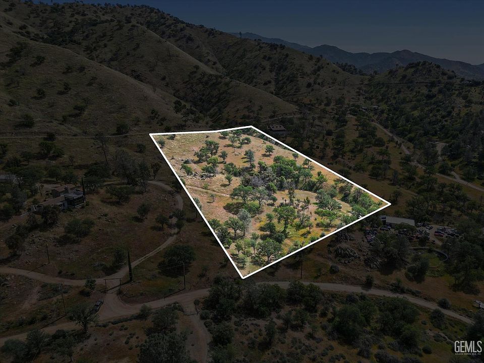 1st image of 22560 Indian Oak Loop