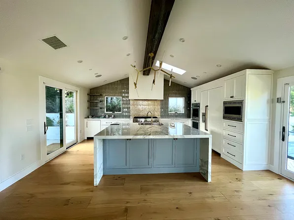 2141 Indian Springs Ln, Newport Beach, CA 92660