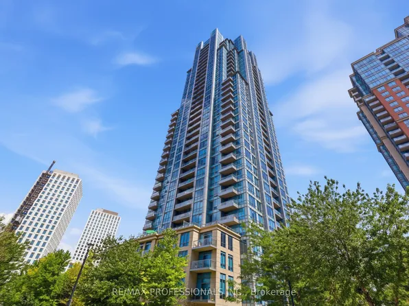 15 Viking Ln #1602, Toronto, ON M9B 0A4