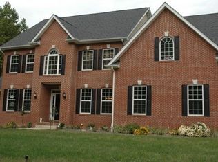 25 Saint Michaels Ct, Owings, MD 20736