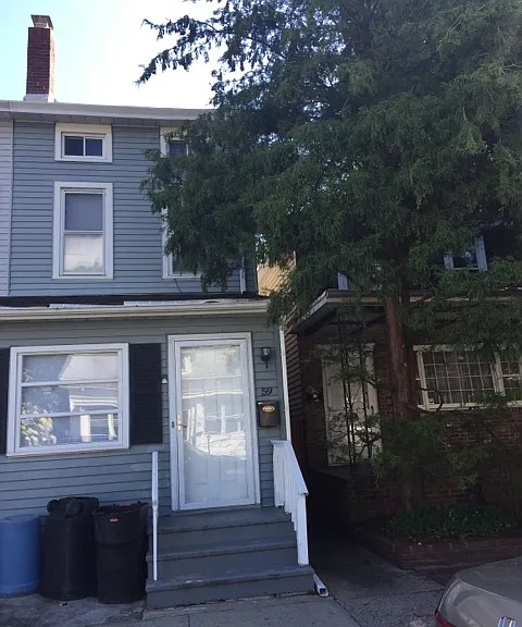 59 Lafayette Ave — Photo 2