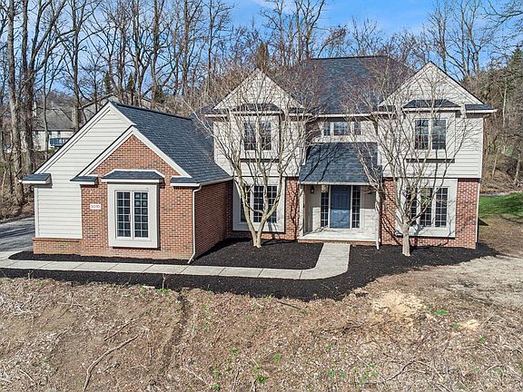 2nd image of 5010 Walnut Hills Dr
