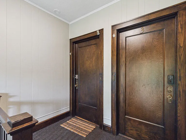 968 Goodrich — Photo 23