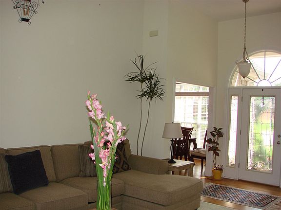 5th image of 2524 Avondale Dr