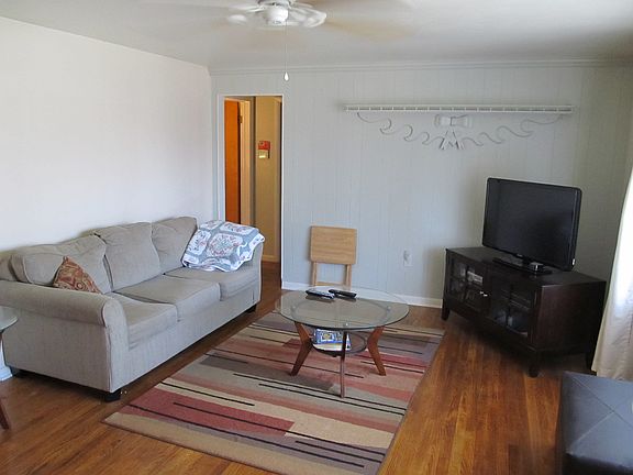 2nd image of 4020 Zoar Ave