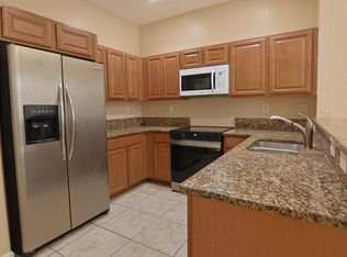 21211 NW 14th Pl APT 327, Miami Gardens, FL 33169