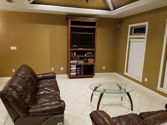 5th image of 2309 Isiah St