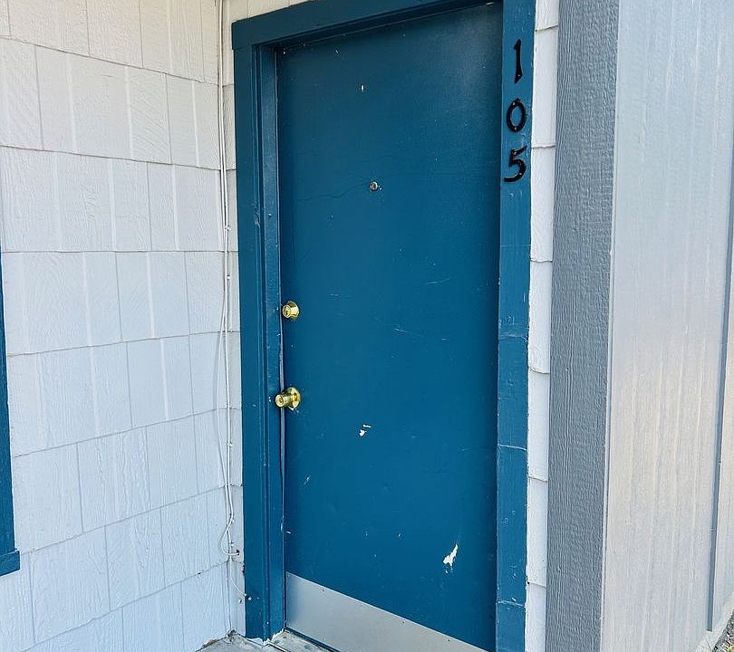 1st image of 600 E Craven Ave APT 105