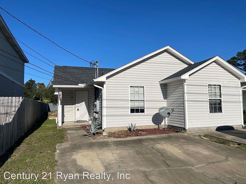 1st image of 7108 N Lagoon Dr