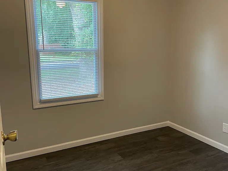 175 Morningview Dr — Photo 16