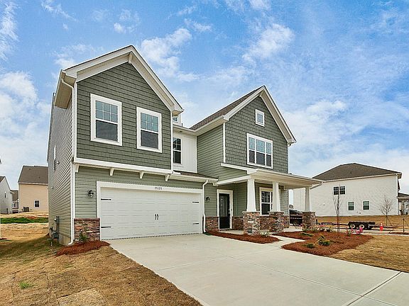 3rd image of 15020 Nichols Hall Dr