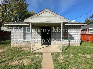 413 N Flat St, Waxahachie, TX 75165