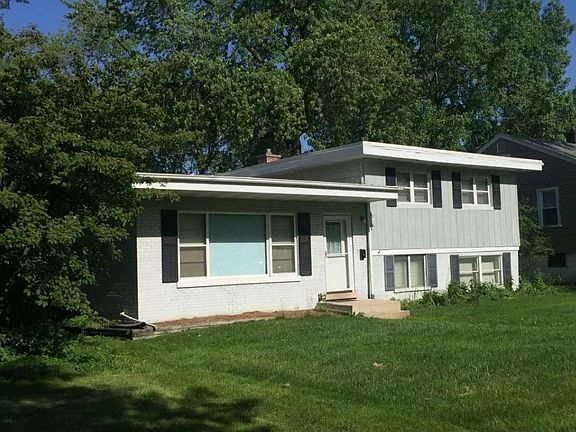 2nd image of 519 Kipling Ct