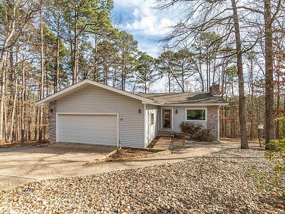 4th image of 27 Malaga Cir