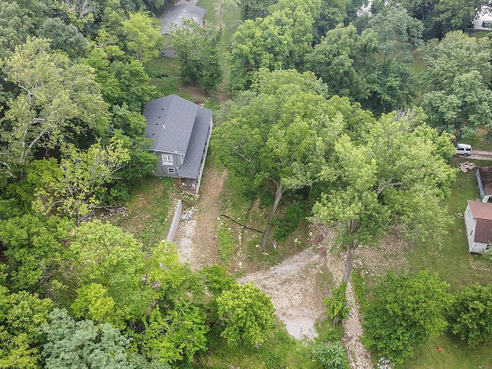 121 N Cedar St, Grafton, IL 62037 MLS 23029776 Zillow