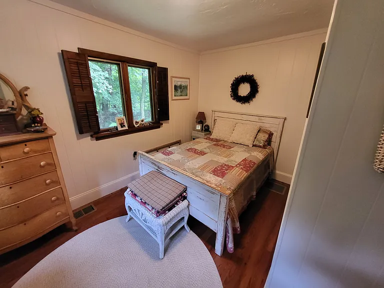22 Hill St — Photo 14