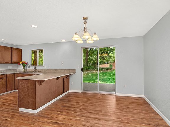 3rd image of 43616 SE 137th Ct