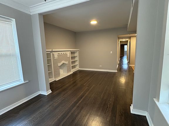 2nd image of 6842 S East End Ave #2