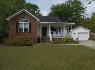 215 Red Leaf Ct, Lexington, SC 29073