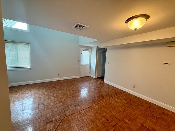 5th image of 105 Tremont Ave APT C