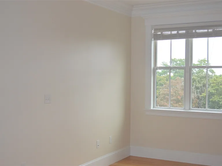 2 Silver St #15 — Photo 5