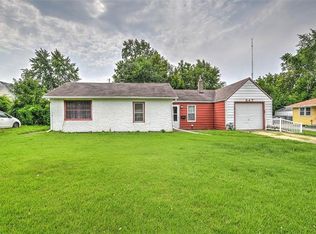 847 W Harper Ave, Decatur, IL 62526