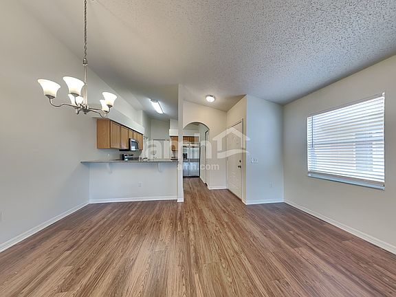 5th image of 4334 Country Hills Blvd