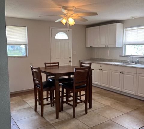5th image of 441 Sunset Dr