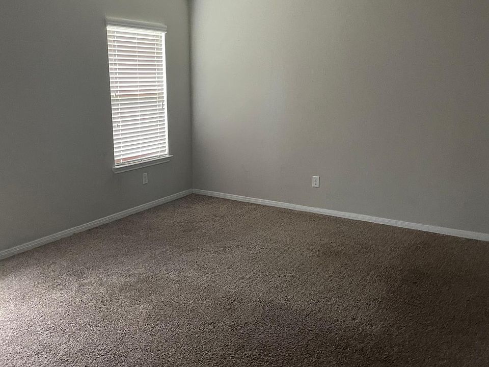2nd image of 8426 Erasmus Landing Ct