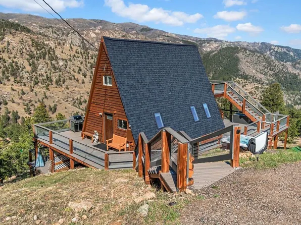 500 Bulwark Ridge Dr, Glen Haven, CO 80532
