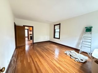 101 Ravenhurst Ave #1, Staten Island, NY 10310
