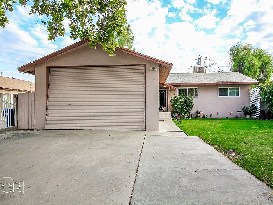 1st image of 51 Garden Dr