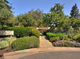 1070 Mercedes Ave APT 6, Los Altos, CA 94022