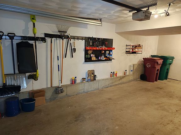 4th image of 81 Manchester St