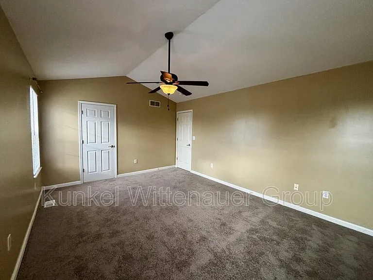 720 Cedar Mill Dr — Photo 20