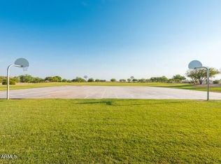 2822 E Bagdad Rd, San Tan Valley, AZ 85143