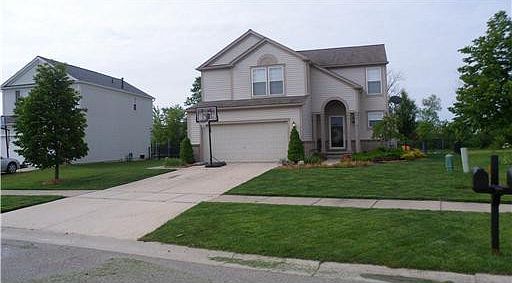 1st image of 7302 NE Roxbury Dr